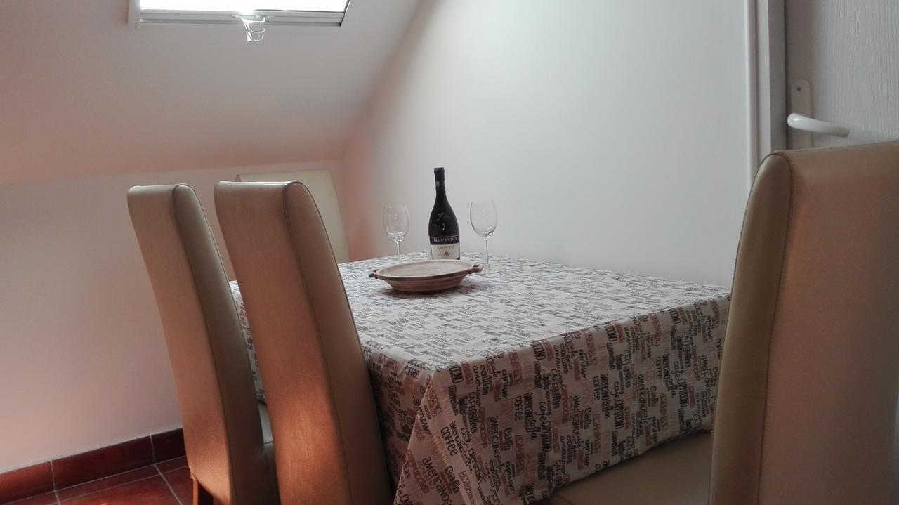 Apartment Dixy Belgrado Exterior foto